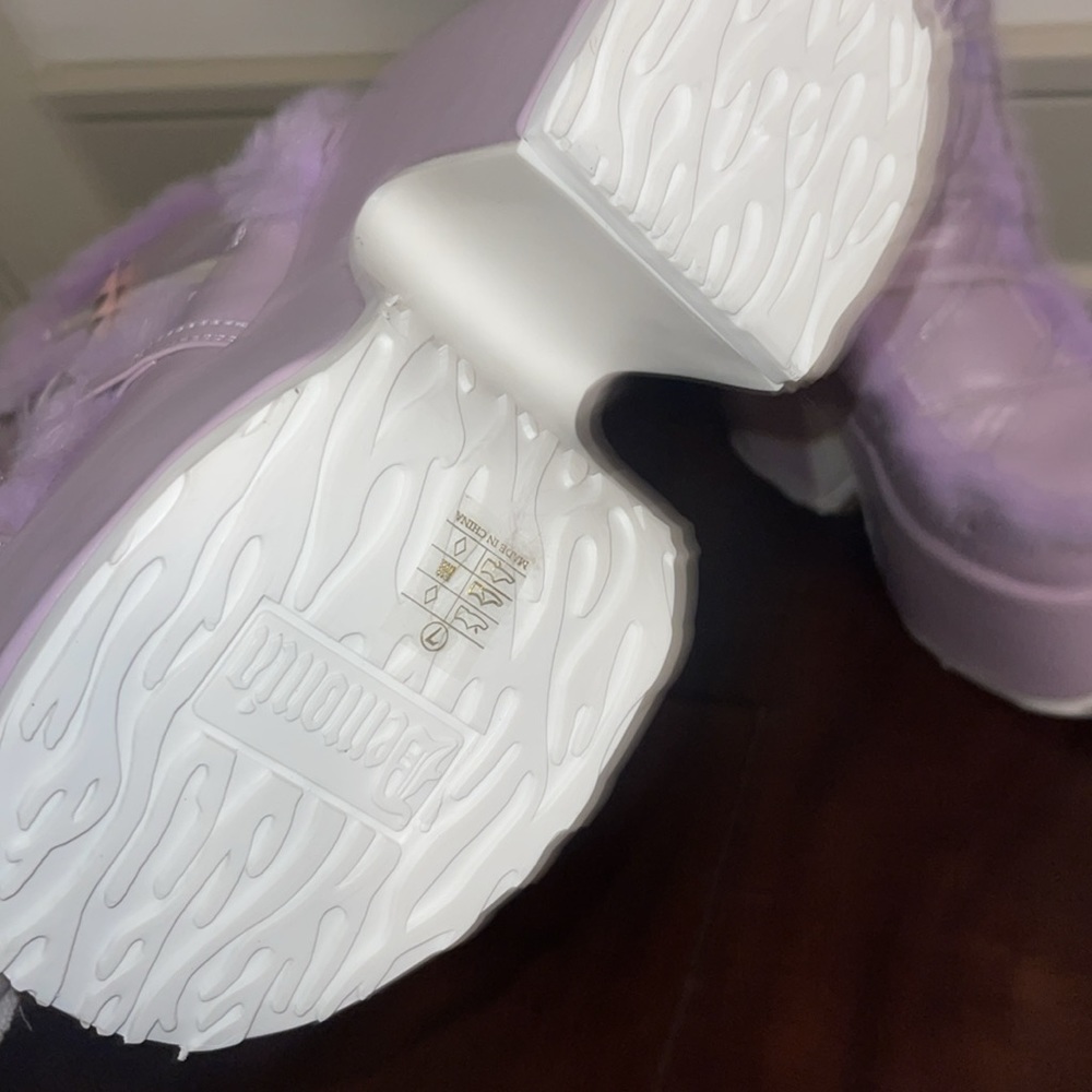 Brand new dollskill demonia boots 7 - Picture 4 of 4